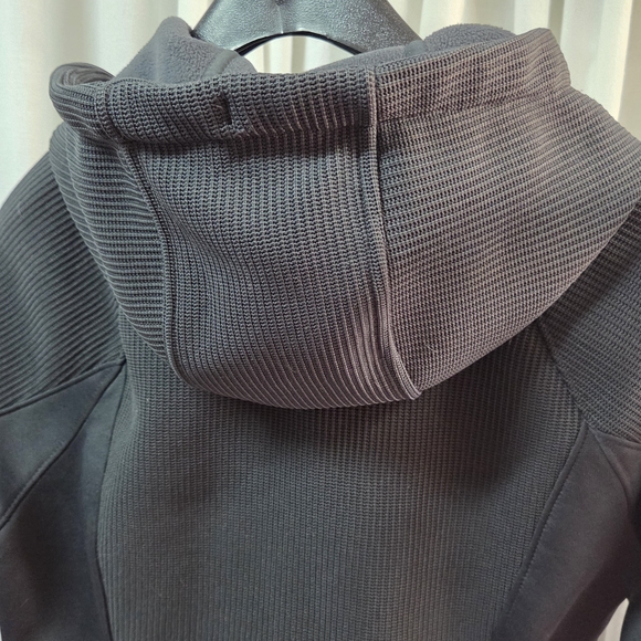 Swiss Tech Jacket - Picture 8 of 8